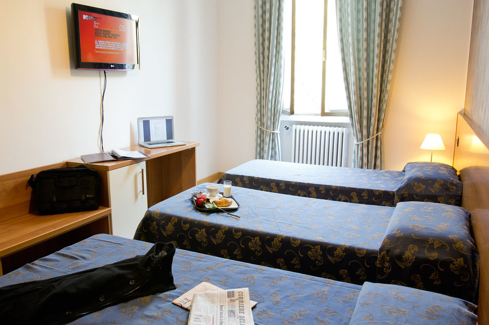 Hotel San Francisco มิลาน ภายนอก รูปภาพ