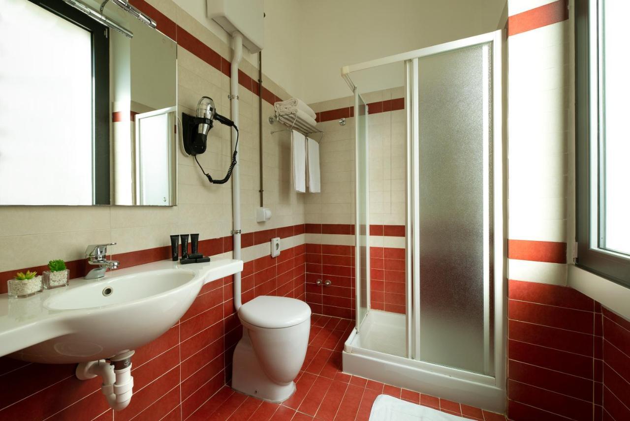 Hotel San Francisco มิลาน ภายนอก รูปภาพ